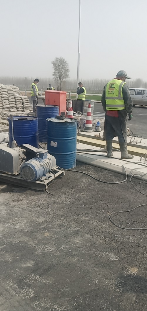 凤县公路路基回填土压密注浆